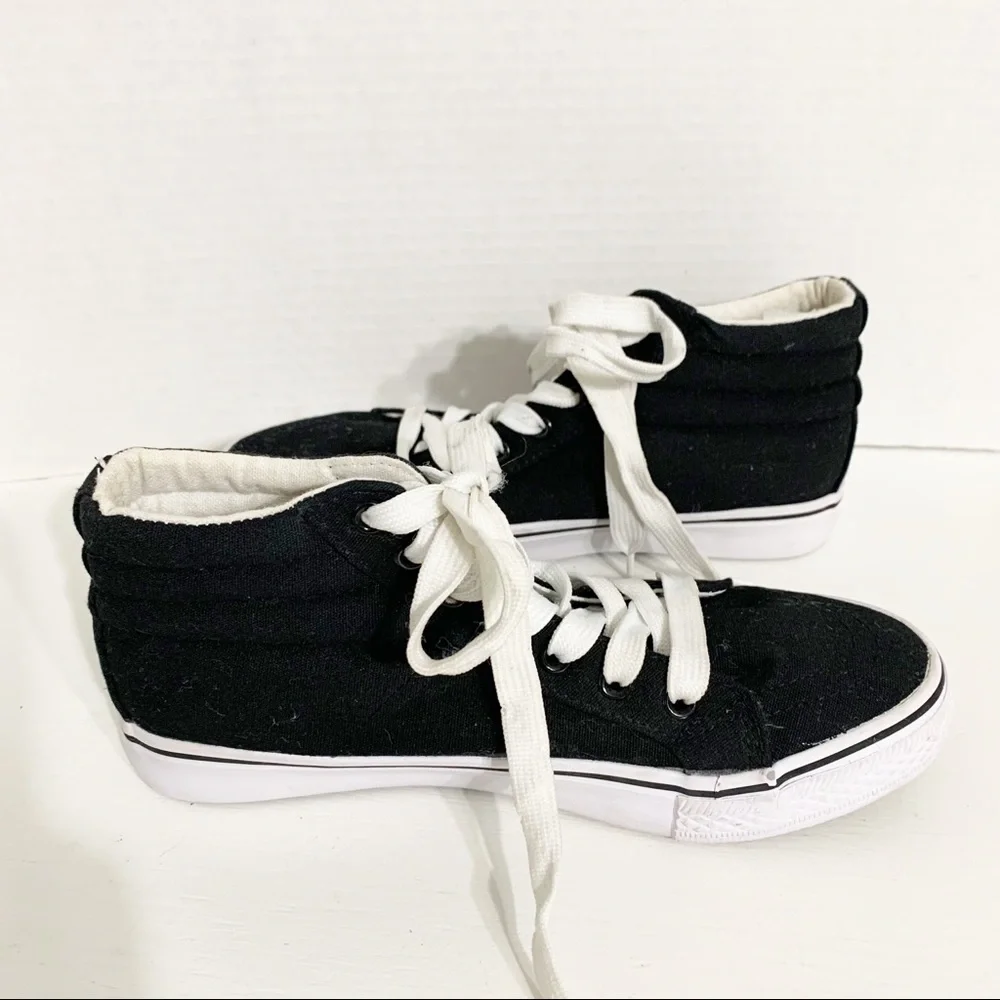 Urban Groove Sam Hip Hop Black Canvas High Top Sneaker Performance Shoe ⬛️⬜️